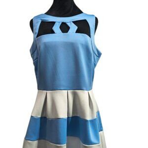 Karin Stevens Light Blue and White Flare Dress Women's Size Medium